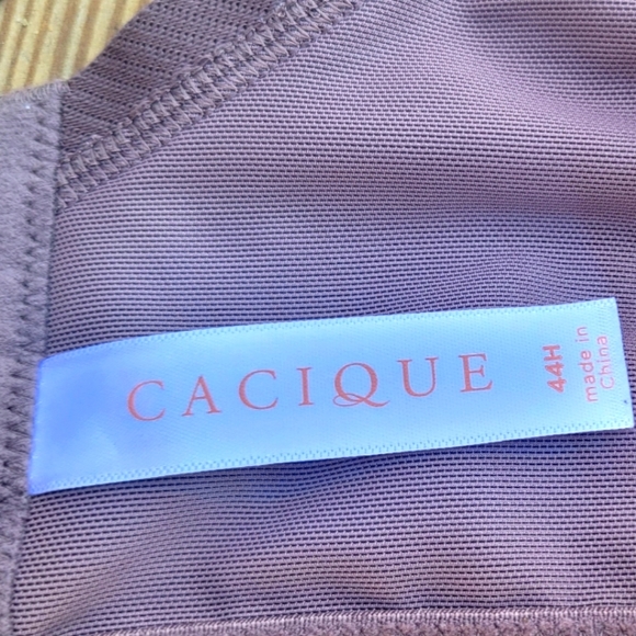 Lane Bryant Cacique BACK SMOOTHER Full Coverage Bra 44H - Picture 4 of 5